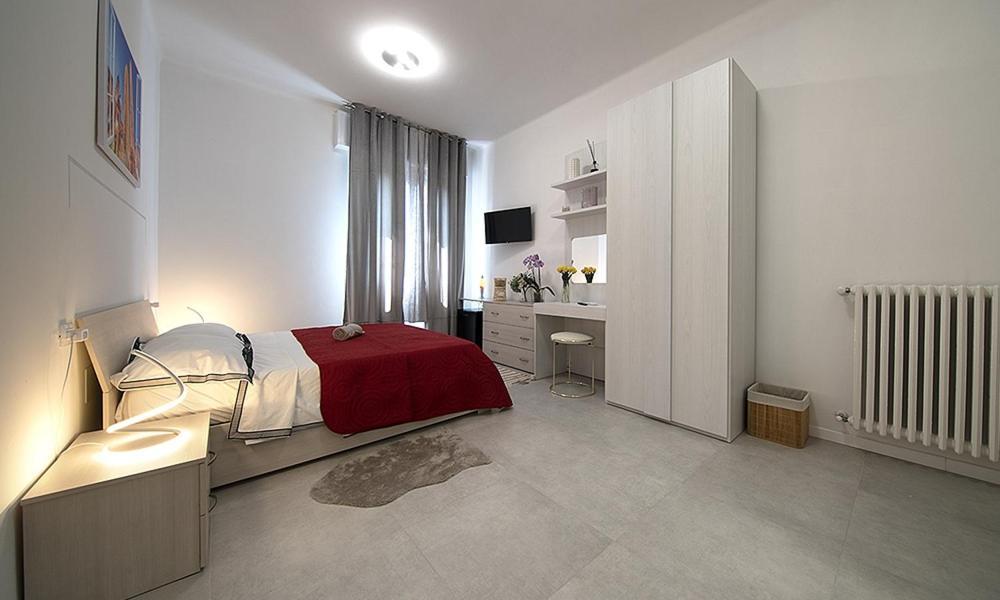 Triumvirato Rooms Bolonha Exterior foto